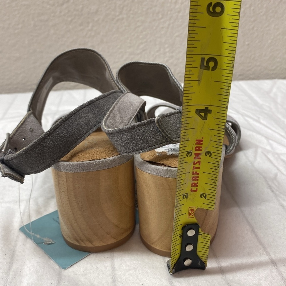 TOMS Poppy Sandal (Women, TOMS‎ Women's Gray Sandals, Highheel Size 8.5 - Picture 7 of 9